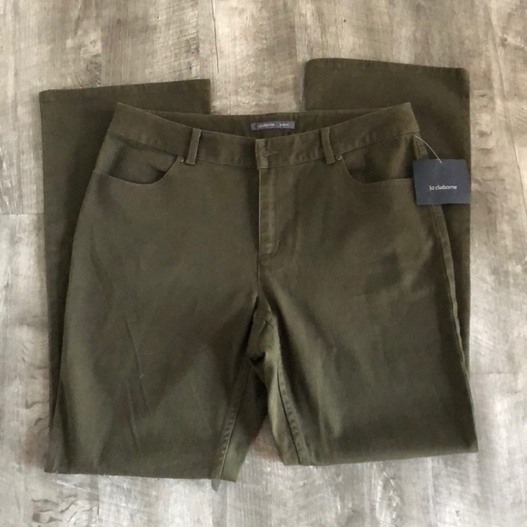 Liz Claiborne Denim - NWT Liz Claiborne Bootcut Jeans